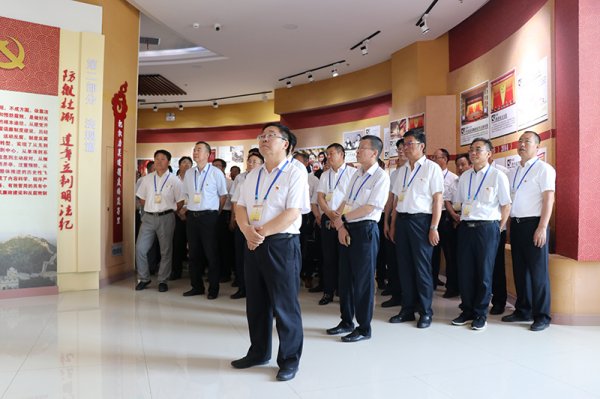 寧夏建投開(kāi)展 “不忘初心、牢記使命”警示教育活動(dòng)