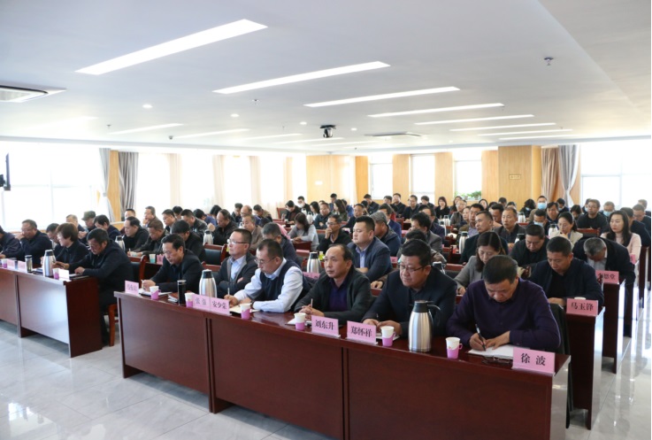 16036746216759.jpg 寧夏建投召開(kāi)2020年三季度生產(chǎn)經(jīng)營(yíng)工作分析會(huì)通訊稿112.jpg