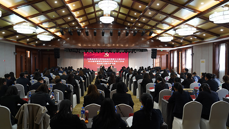 圖片2 開(kāi)班全景.JPG