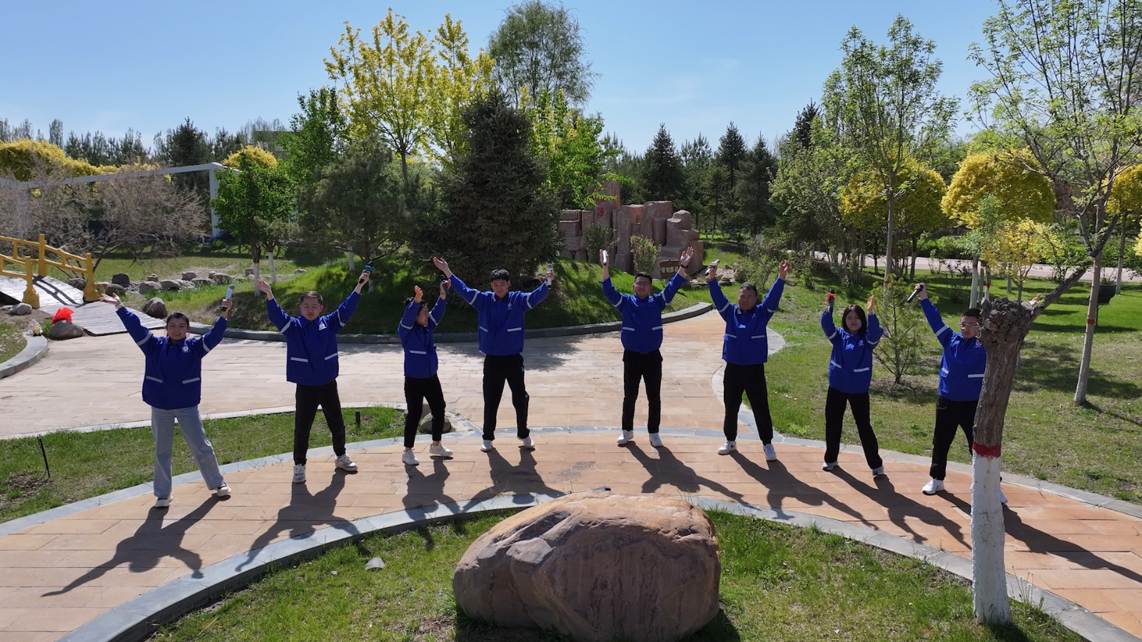 1746077816987403.jpg 14.jpg